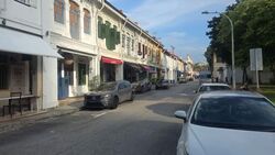 Kandahar Street (D7), Retail #586610121